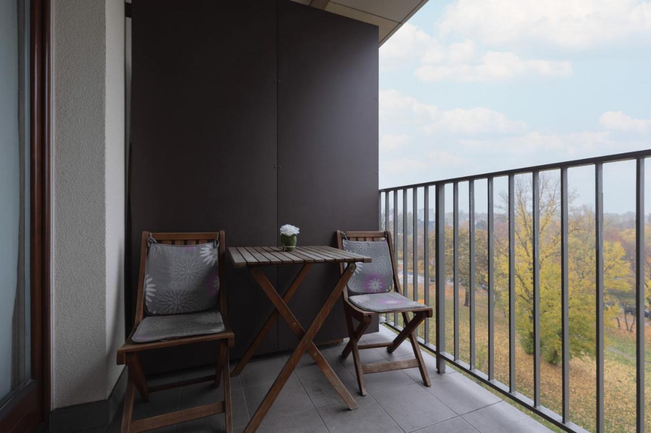Warsaw Srodmiescie Apartment With Balcony By Noclegi Renters Exterior foto